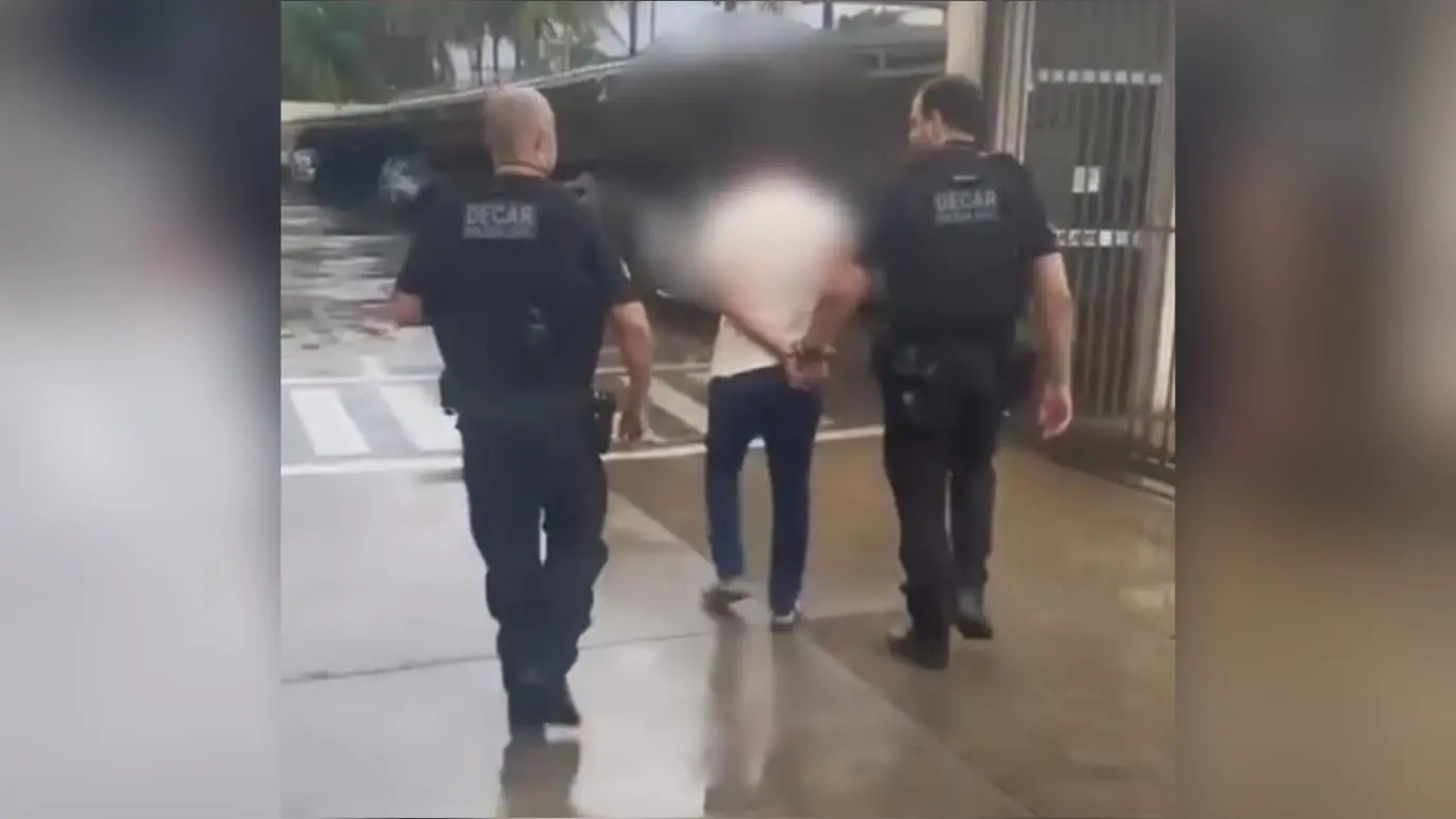 Imagem do suspeito preso