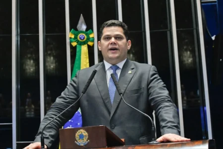 Decisão de Gilmar Mendes que dificulta impeachment no STF provoca ira no Congresso (Foto: Agência Senado)