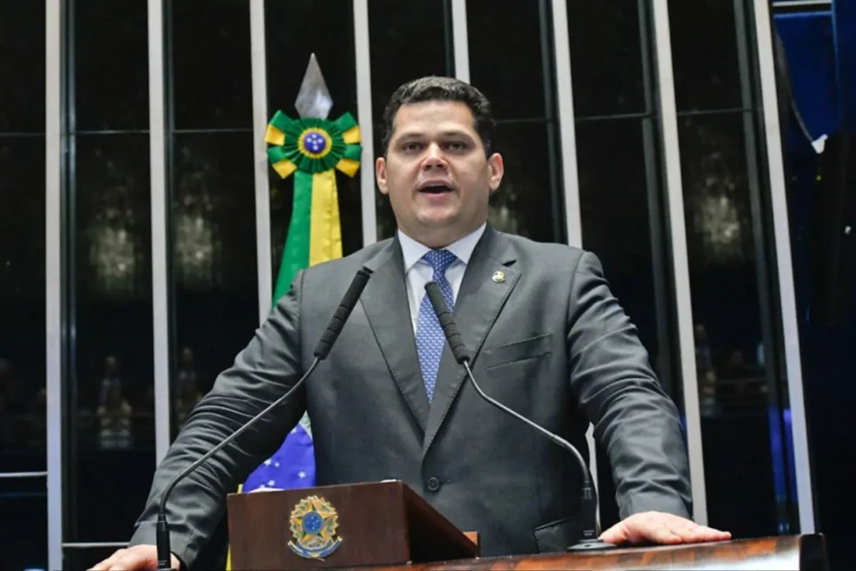 Decisão de Gilmar Mendes que dificulta impeachment no STF provoca ira no Congresso (Foto: Agência Senado)