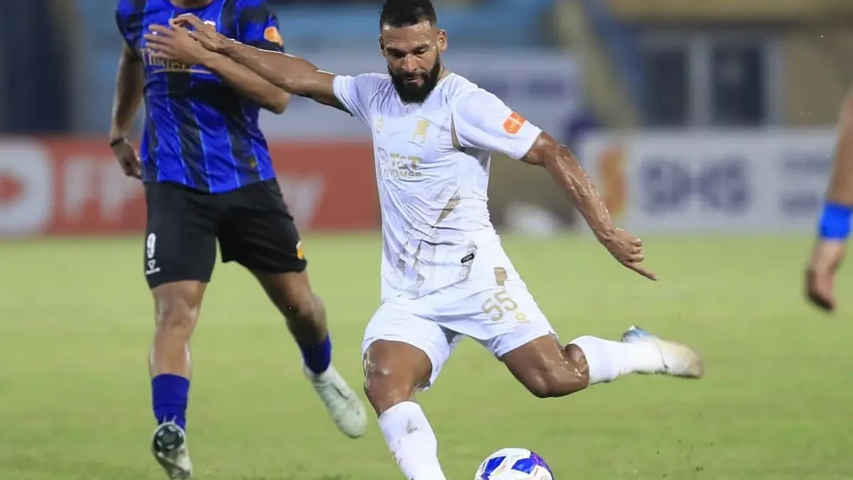 Willian Maranhão em passagem pelo futebol do Vietnã