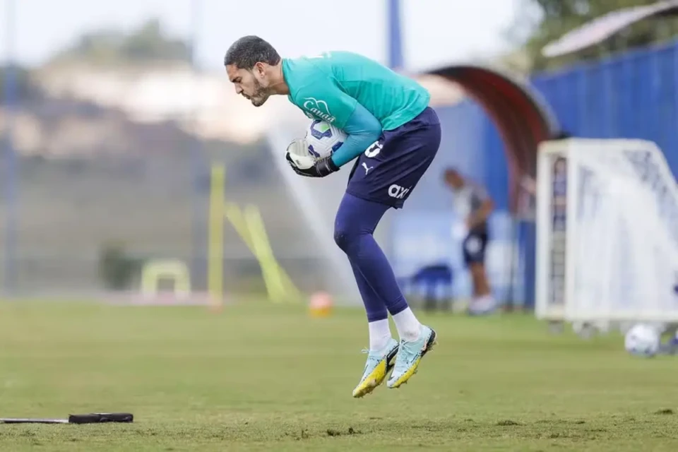 Goleiro Ronaldo, que pertence ao Atlético Goianiense e está emprestado ao Bahia