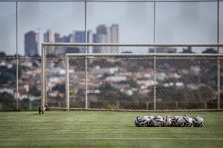 Pré-temporada antecipada marca o início do planejamento dos goianos para 2026