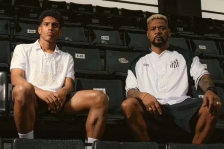 Nova coleção de roupas do Santos
