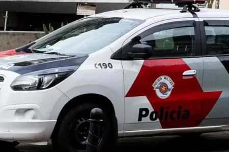 Três PMs são presos após matar suspeito rendido e desarmado durante assalto em SP (Foto: Divulgação)