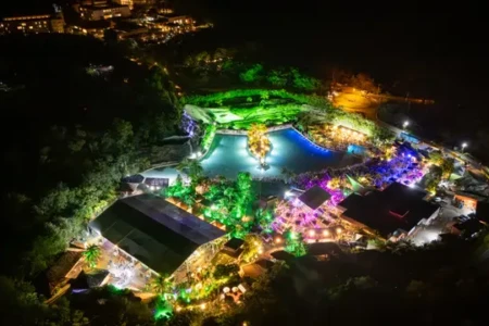 Rio Quente anuncia programação de Natal e Réveillon com atividades temáticas e ceias especiais