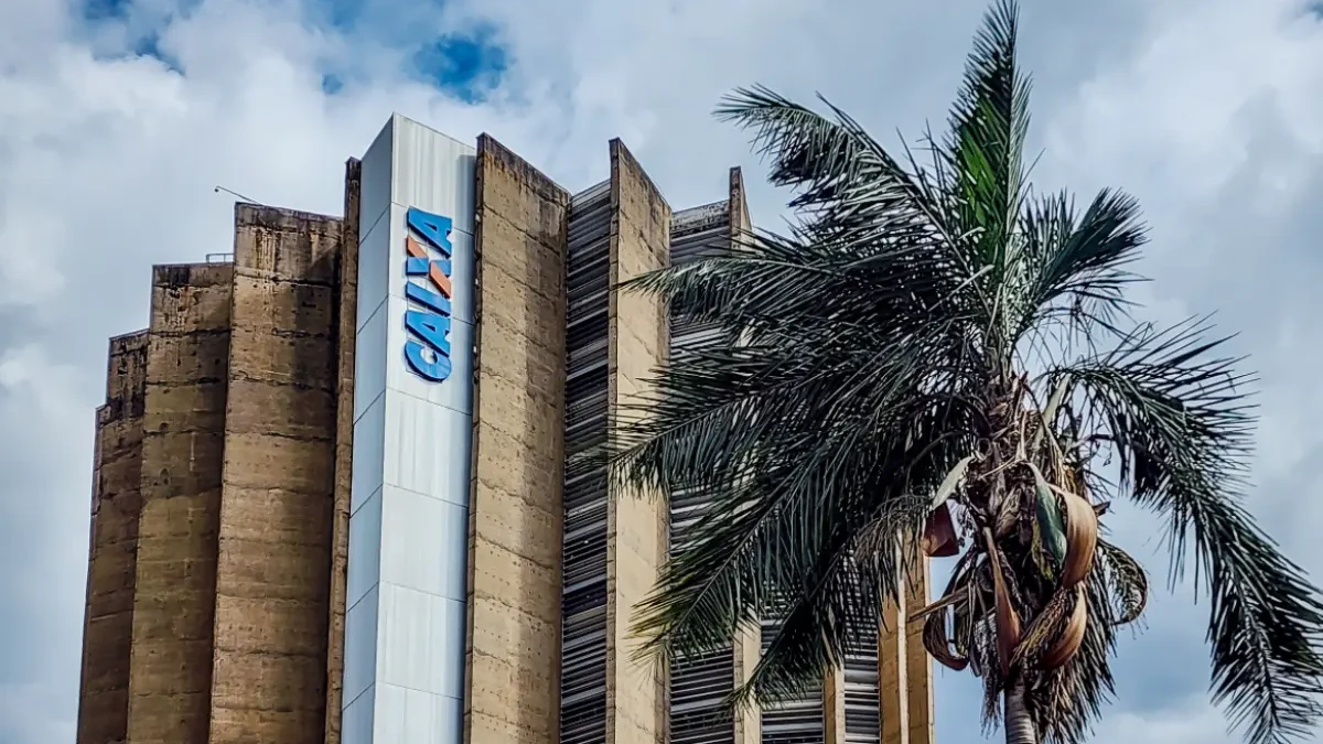 Imagem da fachada da Caixa