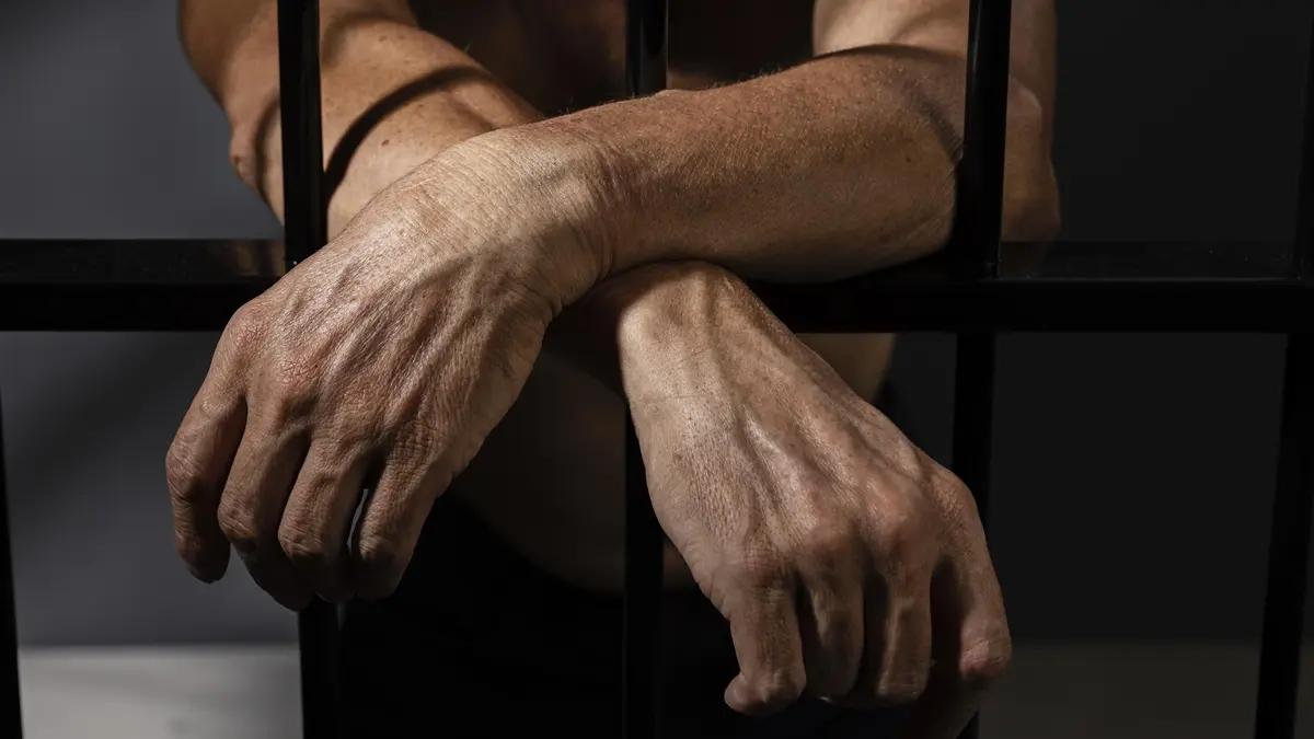 Idoso com 24 passagens por furto é preso pelo mesmo crime no DF