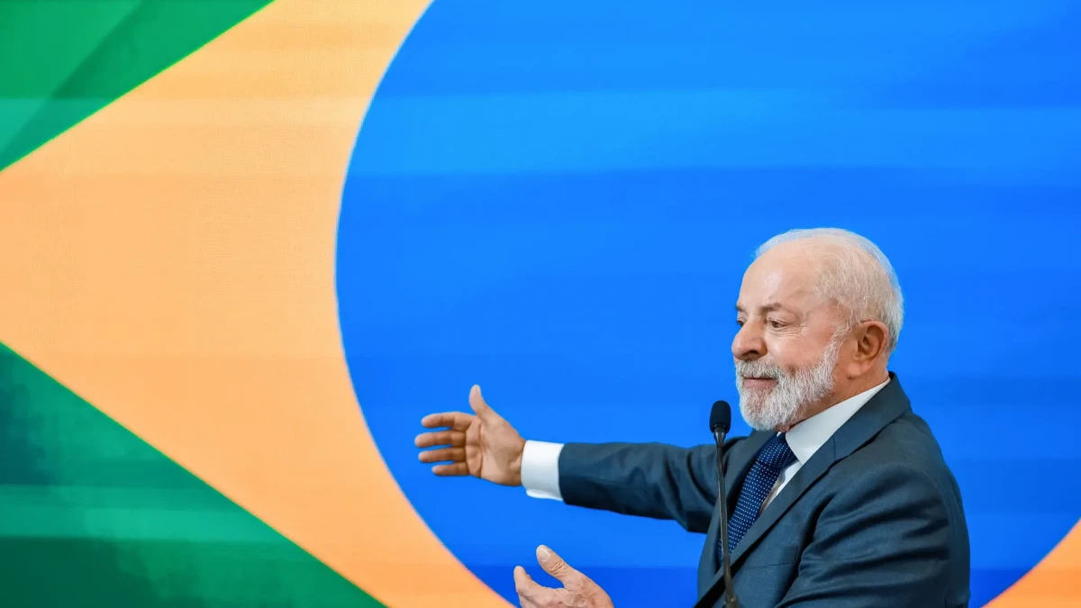 Governo vai propor jornada 5x2 com limite de 40 horas semanais (Foto: Palácio do Planalto)