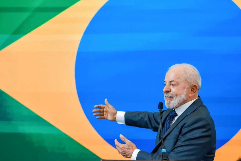Governo vai propor jornada 5x2 com limite de 40 horas semanais (Foto: Palácio do Planalto)