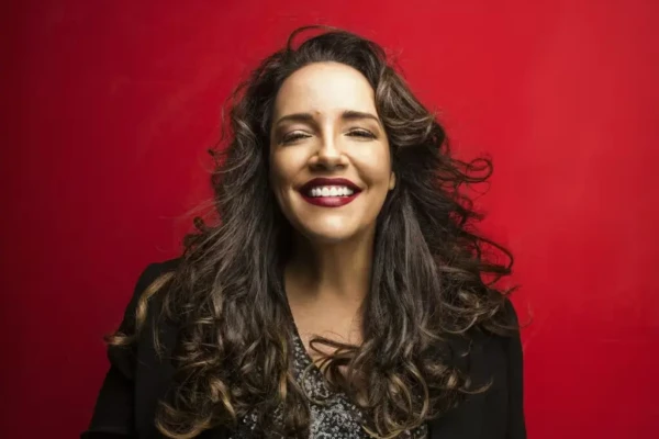 Ana Carolina traz a turnê '25 Anas' para Goiânia