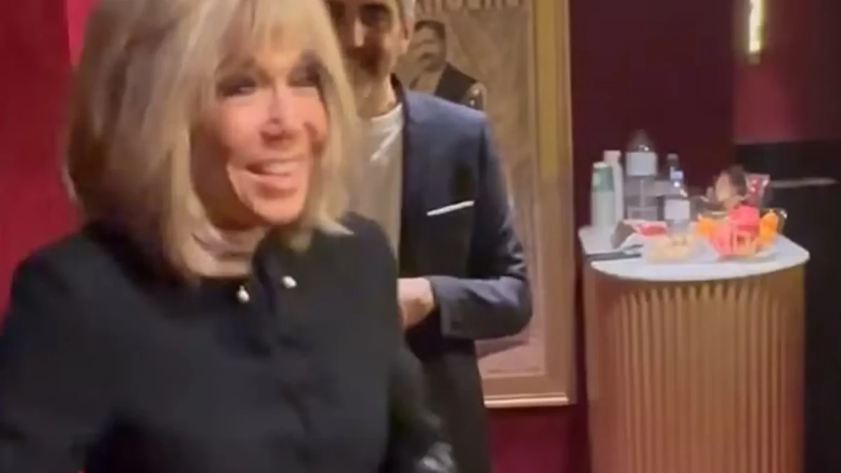 Vídeo mostra Brigitte Macron chamando feministas de 'vadias sujas' após protesto em Paris