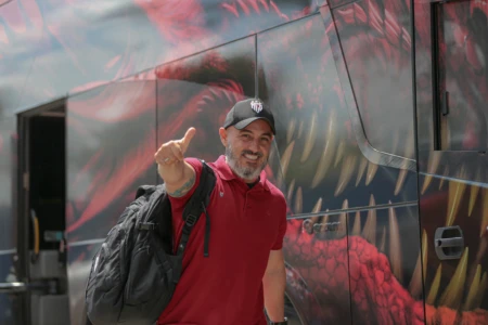 Ex-técnico do Atlético Goianiense, Rafael Guanaes, é eleito melhor treinador do brasileirão