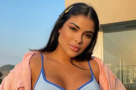 Goiana vencedora do BBB planeja segundo filho: 'Tirei o DIU, agora é esperar' Munik Nunes deixou de se cuidar após ter sua primeira filha