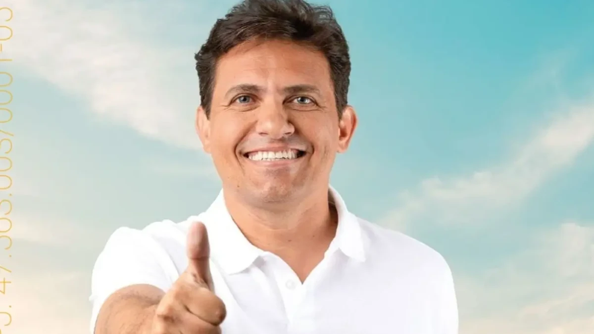 Vídeo Hans Weberling Advogado leva prostitutas para escritório no DF, não paga e acaba na delegacia: “Chama o papa”