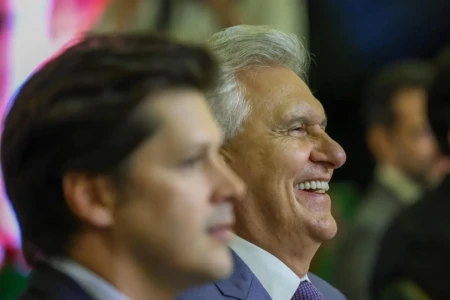 761e8e9a-0caf-4dea-87b6-9a8878708276