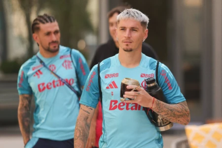 54971470451_2345fb3782_4k