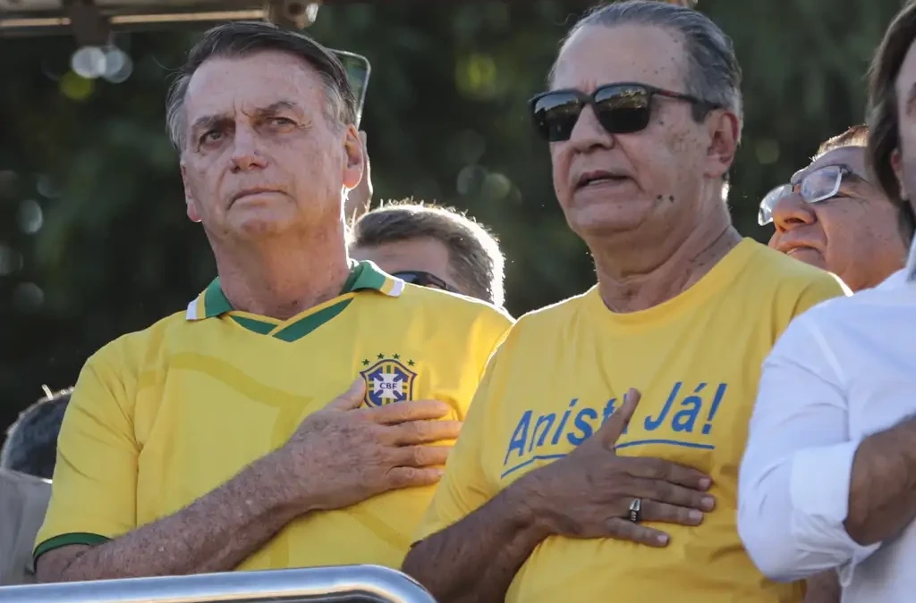 'Bolsonaro quis redução de penas porque não há votos para anistia', diz Malafaia Pastor diz que perdão será amplo e irrestrito