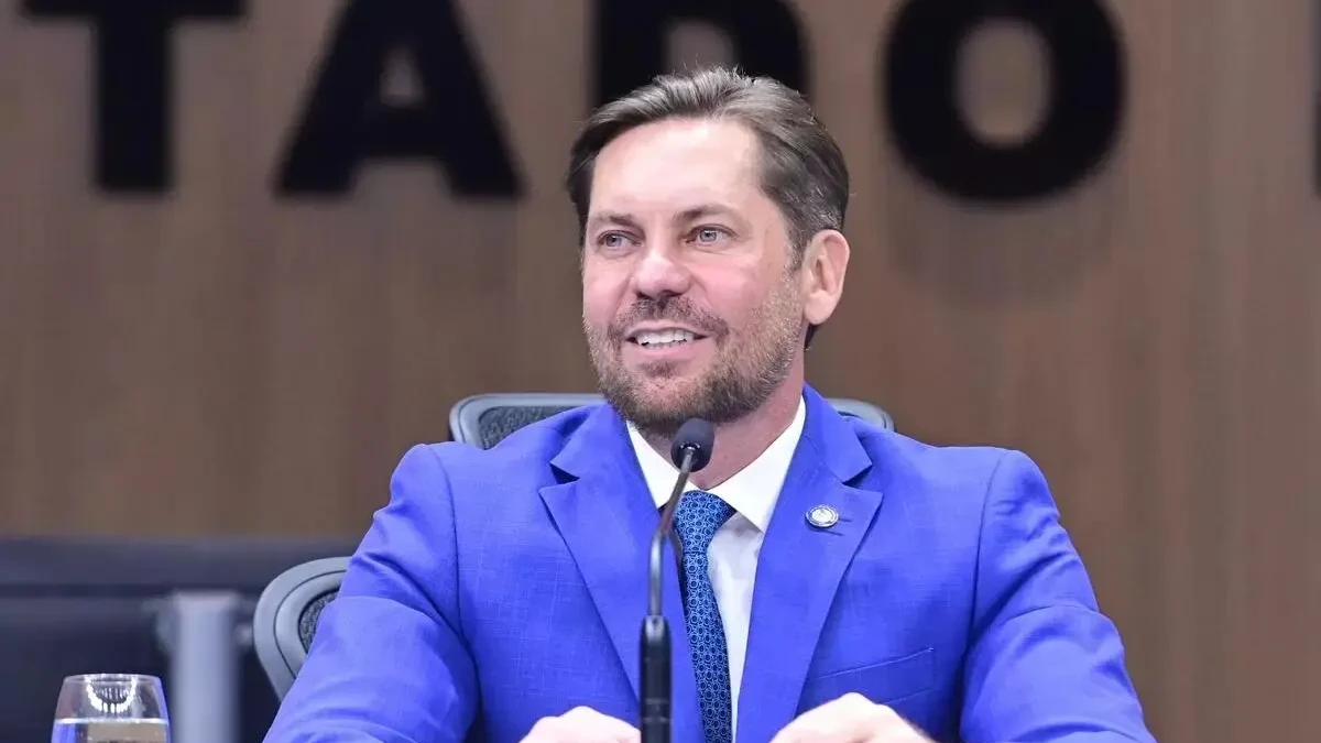 Bruno Peixoto promete votação relâmpago, se precisar, para doação do CT do Vila Nova