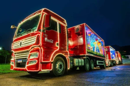 Caravana da Coca-Cola passa por cinco bairros de Goiânia; veja roteiro
