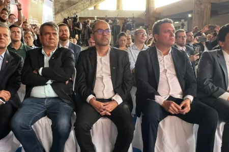 Dirigentes de Atlético Goianiense, Goiás e Vila Nova