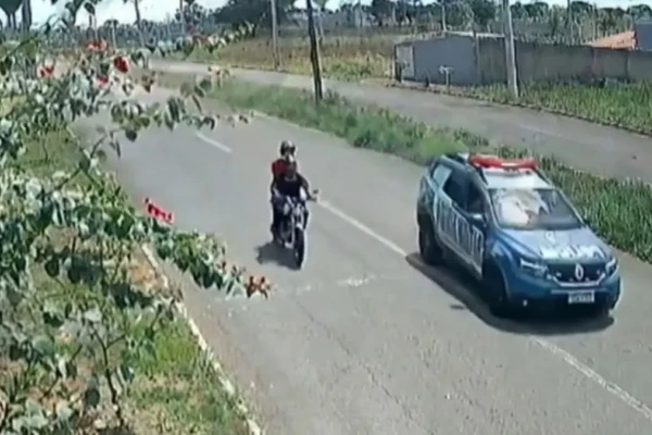 Vídeo contradiz versão da PM após morte de adolescente em perseguição policial em Goiânia