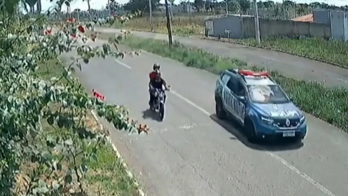 Vídeo contradiz versão da PM após morte de adolescente em perseguição policial em Goiânia