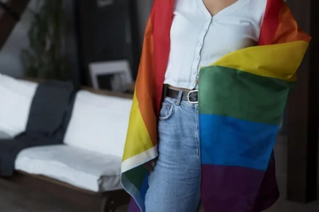 Goiânia terá bate-papo sobre gênero queer e identidades não binárias no sábado