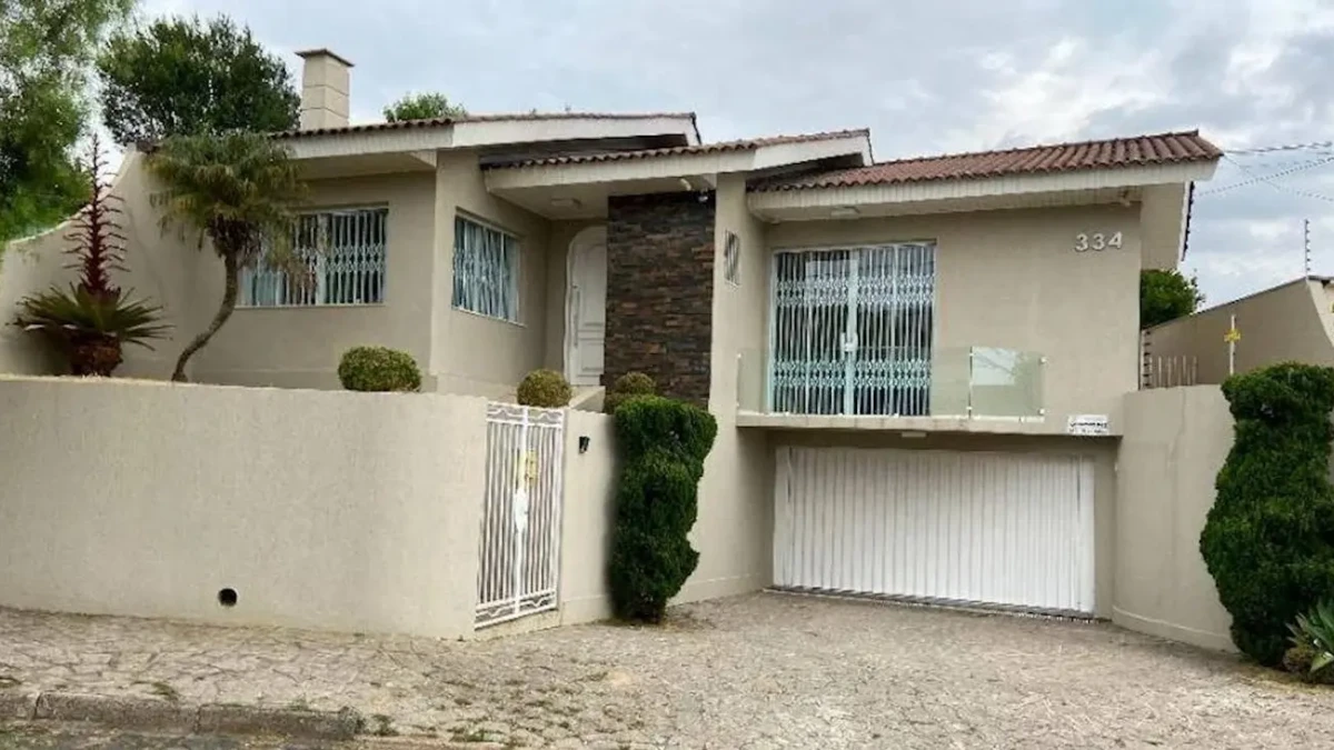 Santander e Itaú promovem leilões de imóveis com descontos de até 85%; veja casas, apartamentos, imóveis comerciais, terrenos