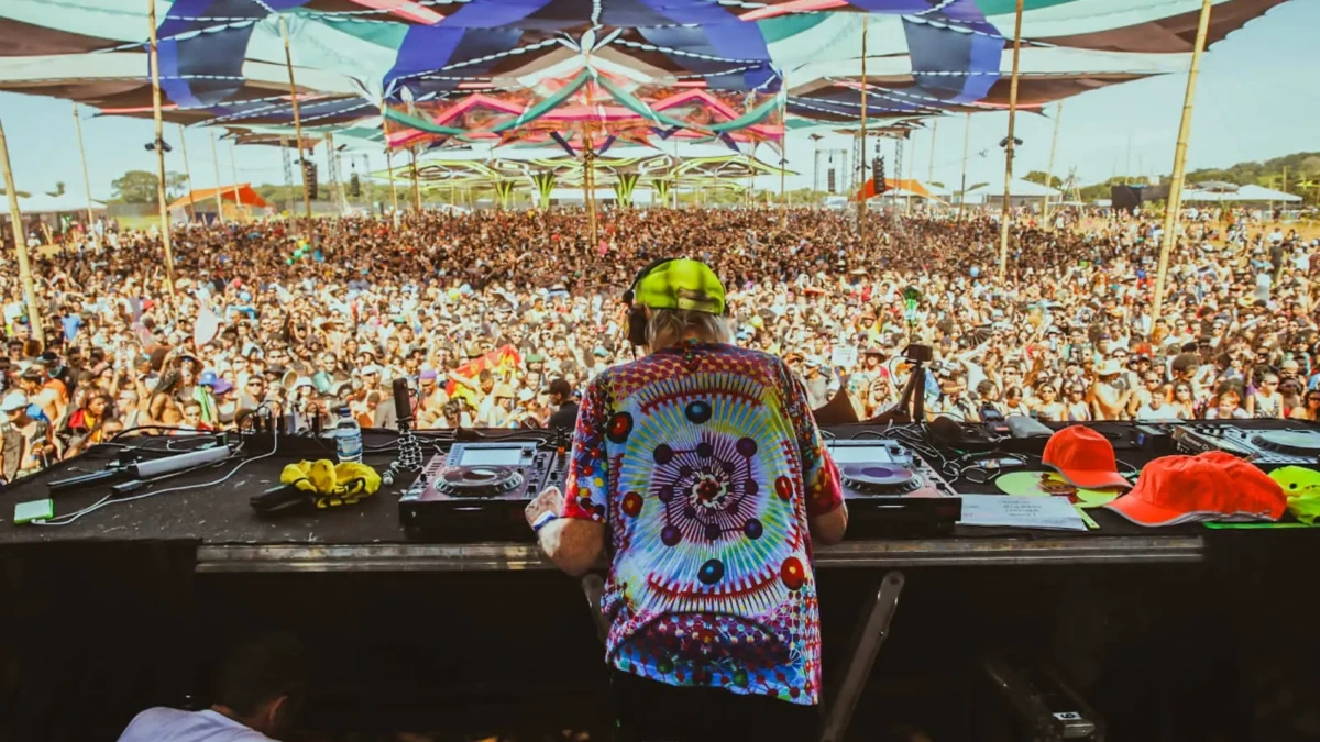 Pagode, sertanejo e música eletrônica agitam o fim de semana em Goiânia