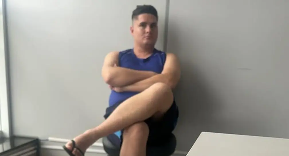 Homem é preso em Goiás por se passar como psiquiatra usando dados furtados de médico paulista