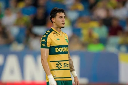 Jader deverá ser um dos reforços do Atlético Goianiense para 2026