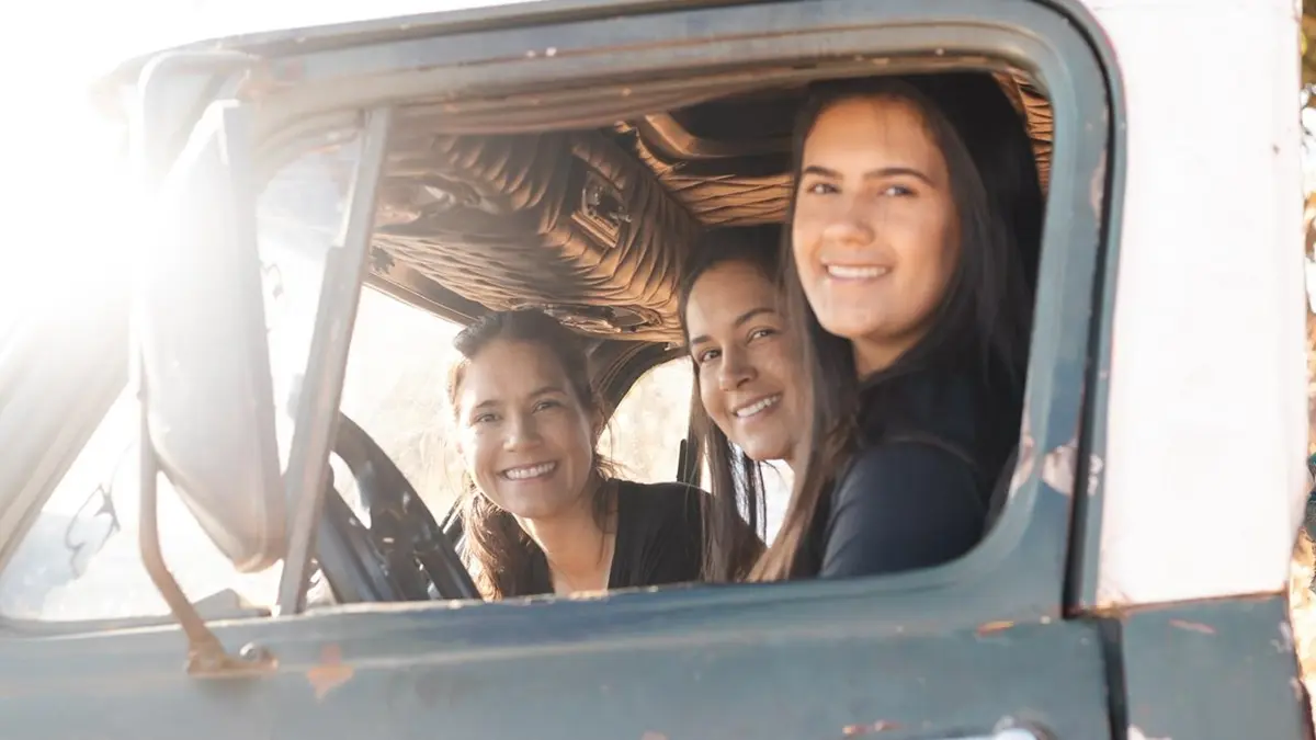 Uma D10 velha e um sonho: irmãs de Bela Vista levam projeto de apiário ao Domingão do Huck