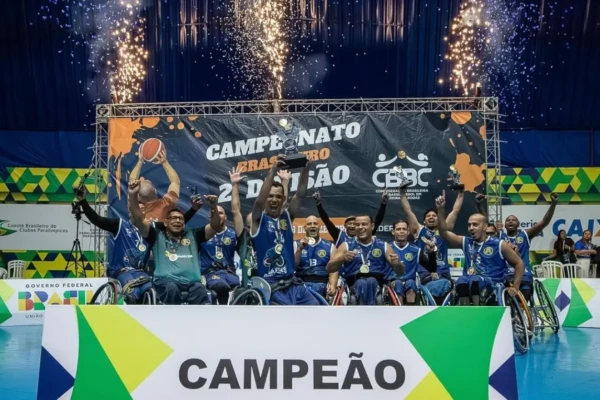 Adap/Aparecidense comemora título do Campeonato Brasileiro de Basquete em Cadeira de Rodas da 2ª Divisão
