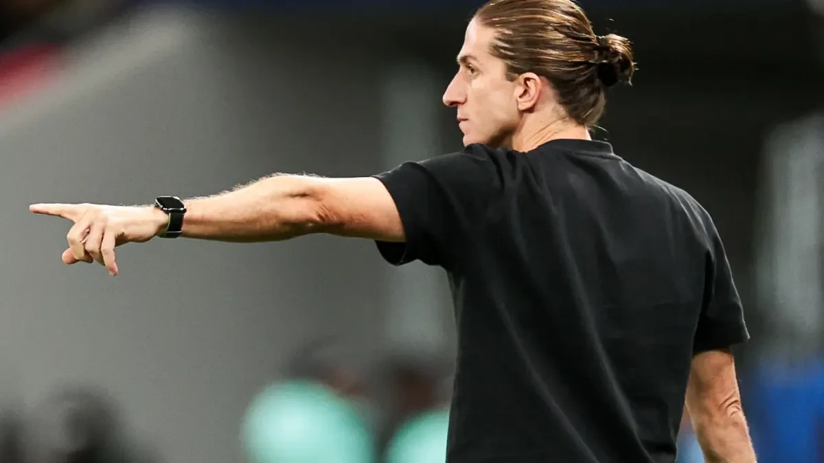 Filipe Luís, treinador do Flamengo