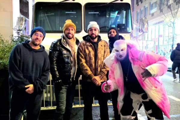 Neymar se disfarça para passar despercebido em Nova York