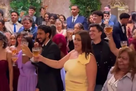 Dor e superação: alunos que tiveram formatura cancelada se unem para fazer o baile em Goiânia (Foto: Reprodução)