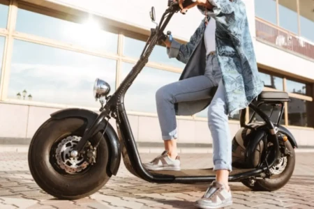 Imagem de um ciclomotor