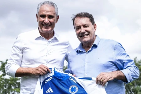 Tite é apresentado no Cruzeiro