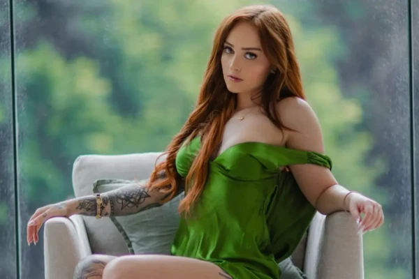 Lilith Lodge falou sobre os pedidos inusitados que recebe 'Natal é a época mais lucrativa', revela acompanhante de luxo; veja mais segredos