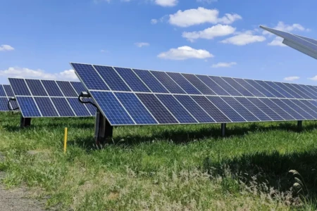 Imagem de placas solares