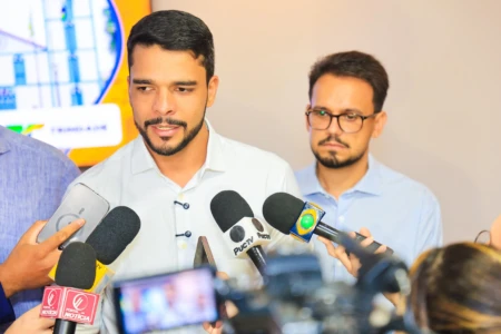 fb441dc0-cc2c-4a48-9346-15c1d680d6ce