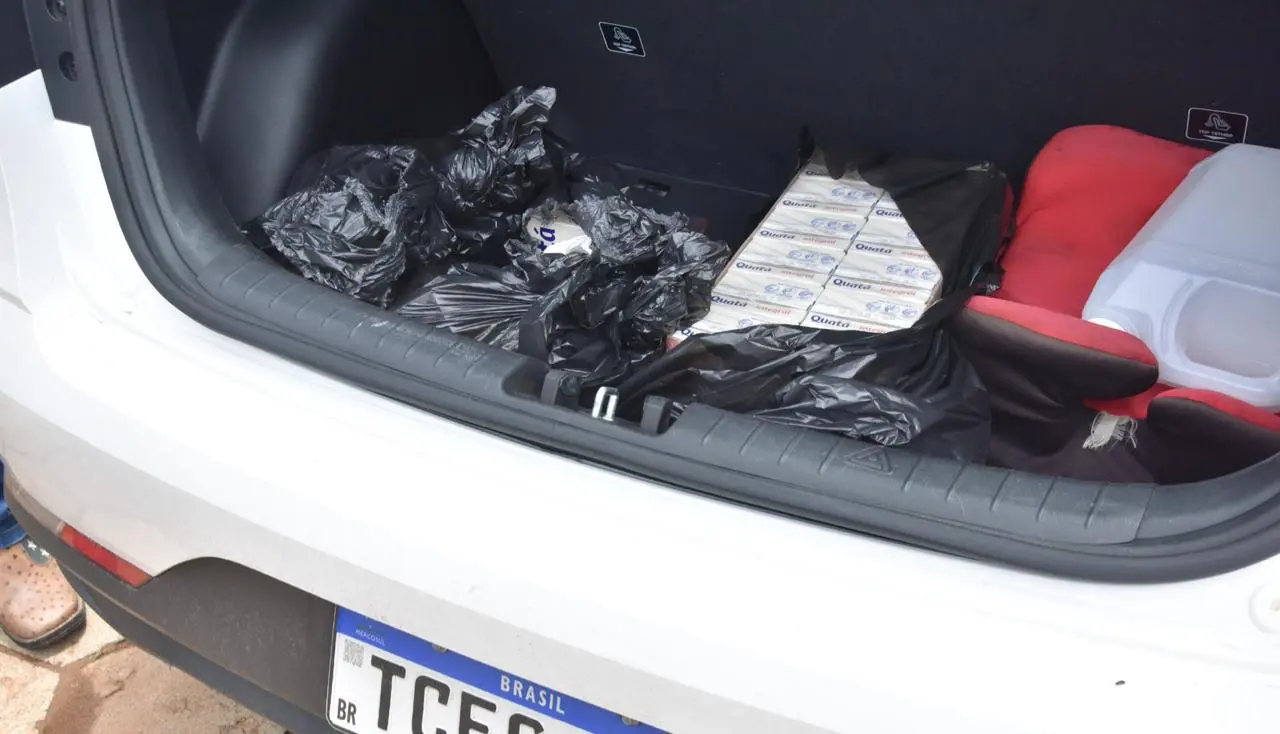 Diretora de escola é presa por desvio de merenda e materiais, em Aparecida de Goiânia (Vídeo: CGM)