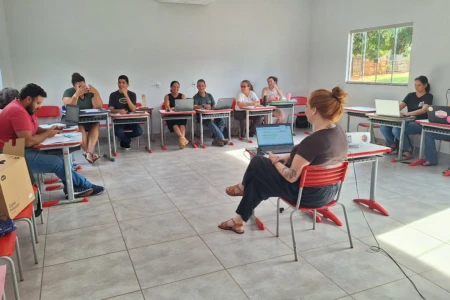 Iniciativa capacita mulheres de áreas periféricas e rurais para acesso a editais de cultura em Goiás