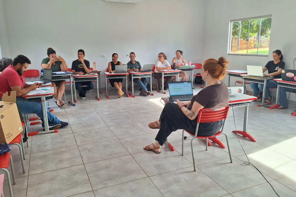 Iniciativa capacita mulheres de áreas periféricas e rurais para acesso a editais de cultura em Goiás