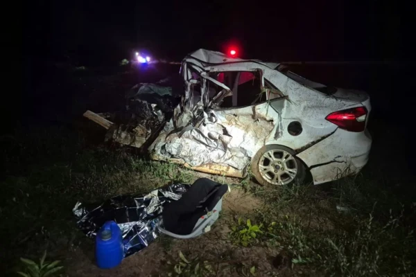 imagem do carro onde estavam a família