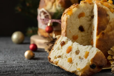 porque o panetone só aparece no fim do ano Por que comemos panetone no Natal? Conheça a história e as lendas do doce