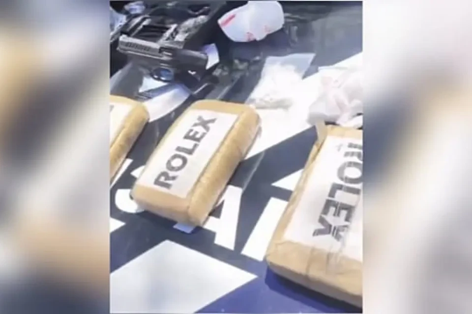 Itens apreendidos na operação