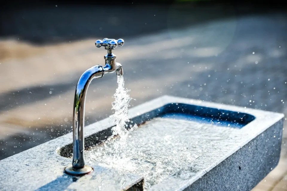 Justiça impõe prazos para garantir que loteamento em Trindade tenha água e esgoto (Foto: Pixabay)