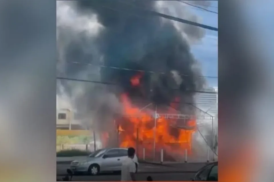 imagem do incêndio