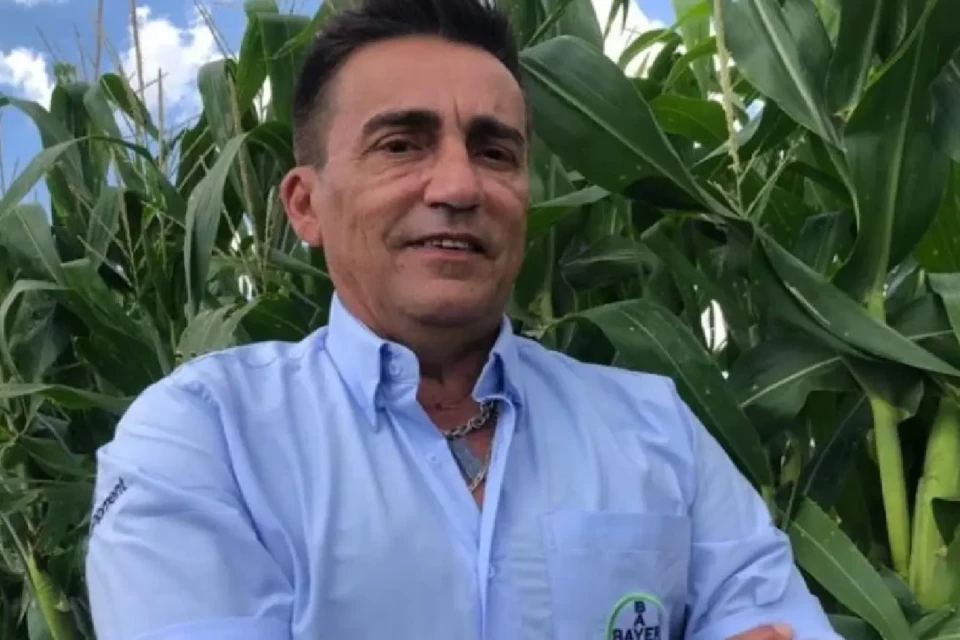 Imagem mostra Paulo Garollo, também conhecido como papa do milho
